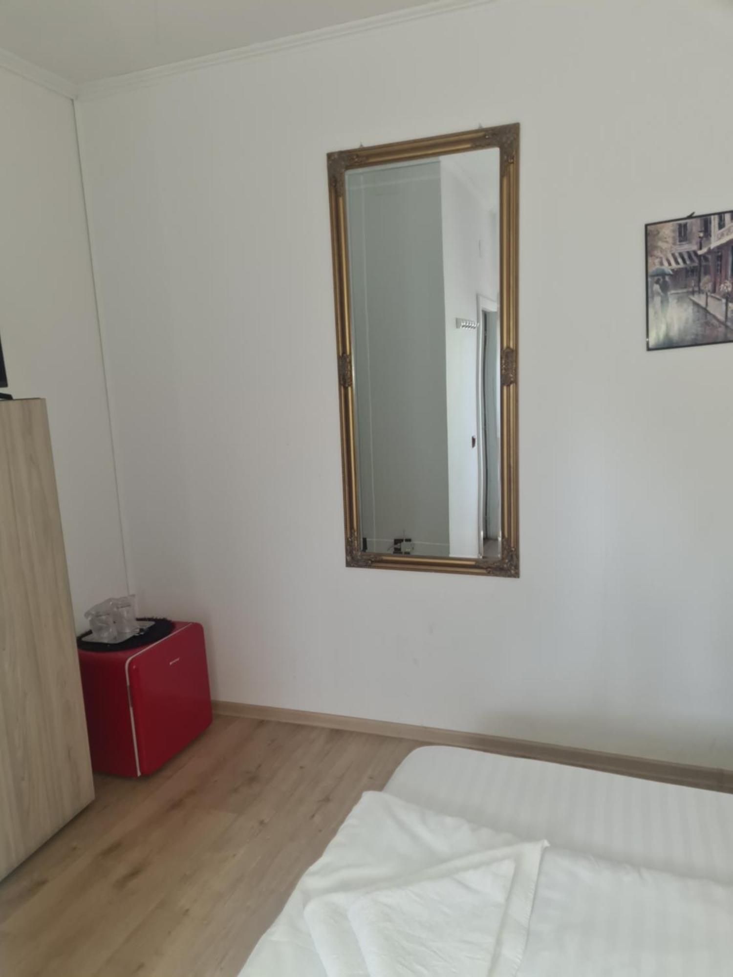 Pensiunea Corina Boutique 크라이오바 외부 사진